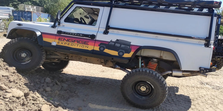 Land Rover Defender Fahrwerke mit TÜV