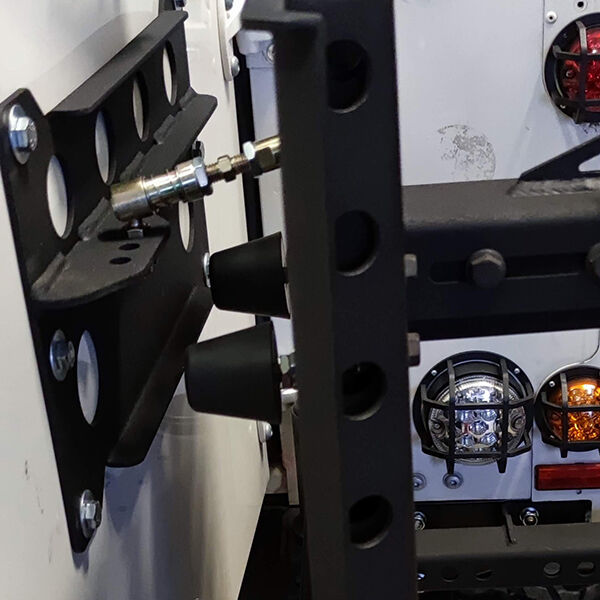 Load image into Gallery viewer, https://4ward4x4.cstatic.io/media/b7/d9/54/1670579737/en-11lr01-1.jpg
