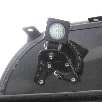https://4ward4x4.cstatic.io/media/b8/22/03/1670579697/halterung-antenne-scheinwerfer1nwqzfsy7hulon.jpg