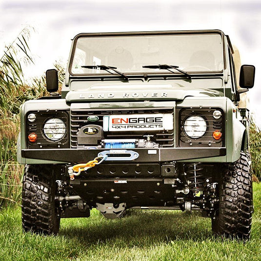 https://4ward4x4.cstatic.io/media/6a/ec/25/1670579737/seilwinden-stossstange-defender.jpg